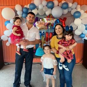 Meet your Posher, Esteban jesus